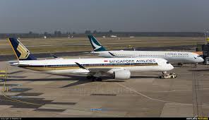 Singapore Airlines Airbus A350 941xwb Registered 9v Sma And Cathay Pacific A350 941xwb Registered B Lra At Dusseld Singapore Airlines Airbus Cathay Pacific