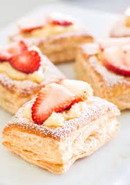 Strawberry Croissants Close Up Shot Of Puff Pastry Layers And Custard French Pastries Recipes French Desserts Strawberry Recipes