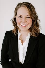 Kendra Hairston's Instagram, Twitter & Facebook