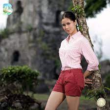 Kisses delavin is back again with another achievement by making it to the top 75 candidates in the kisses delavin wore a unique yet gorgeous creation by francis libiran for her farewell walk as miss. Kisses Delavin Actress Bio Wiki Height Weight Boyfriend Dating Net Worth Career Facts Starsgab