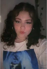 Tara Hartley's Instagram, Twitter & Facebook