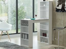 Angolo bar per salotto realizzato solo con il su misura progettato che permette di ottenere risultati da copertina costruiamo in falegnameria. Mobile Bar Skarn Bianco Ripiano Effetto Granito