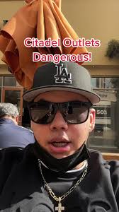 para eso trabajo tho #citadeloutlets