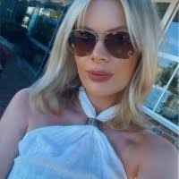 Anna Mudd's Instagram, Twitter & Facebook