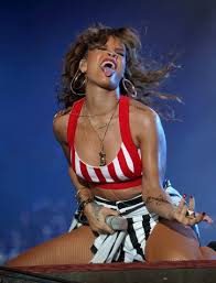 Big girls don't cry (nick skitz) 3. Rihanna Die Waffen Einer Frau Pop Faz