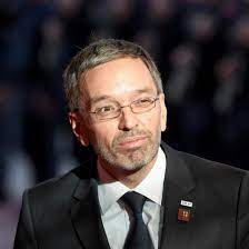 Von 2006 bis 2017 war er abgeordneter zum österreichischen nationalrat. Angriff Auf Pressefreiheit Osterreichs Innenminister Herbert Kickl Muss Sich Im Parlament Verantworten Svz De