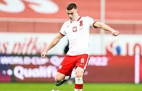 Kacper kozłowski has been playing for teams like pogoń szczecin. 8 4cij9vgxlsqm