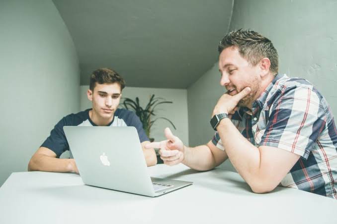 What Is a Link Building Reseller? + Top 10 Picks