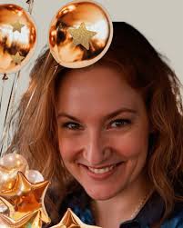 Danke von Herzen für all die lieben Glückwünsche zu meinem Geburtstag! 🙏✨  Es waren so viele wunderbare Nachrichten, dass es mein Handy 😅📱 💥leider  nicht schaffte, jedem persönlich zu antworten. Deshalb an