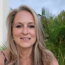 Kay Malone's Instagram, Twitter & Facebook