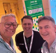 It's been fantastic catching up with so many familiar faces and meeting new  friends from across the domain industry. Events like this are such a great  reminder of how innovative our community