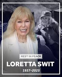 Actress Loretta Swit who played Margaret Hot Lips Houlihan on MASH  TV series has died at 87 Full story httpwwwweshcomarticleloretta- swit-mash-actress-dies-obit64930664