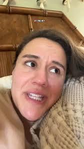 oh may may don’t worry baby you’re very scary they are all scared #fyp  #scarydogprivilege #dogs #pitbulls #reactive #reactivedog #nervousdog  #reels #veterinarian