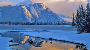 Most of the snow pics consist of landscapes covered in snow and people playing around in the snow. Winter Season Winter Zima Season Snow Cold Canada Berg Fotografie Landschafts Tapete Berglandschaft