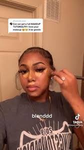 Brandi Wicks's Instagram, Twitter & Facebook