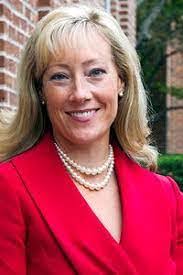 Leslie Mersinger's Instagram, Twitter & Facebook