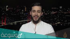 عمل في التدريس والصحافة الثقافية. Ù…Ù† Ù‡Ùˆ Ø®Ø§Ù„Ø¯ Ø§Ù„Ø­Ù„Ø§Ù‚ ÙˆÙŠÙƒÙŠØ¨ÙŠØ¯ÙŠØ§ Ù…ÙˆØ³ÙˆØ¹Ø© Ù†Øª