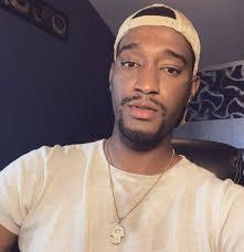 Travis Forbes's Instagram, Twitter & Facebook