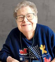 Lindsey Cookson's Instagram, Twitter & Facebook