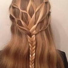 A messy effect will be only a plus for this kind of do. 34 Easy Women Hairstyles For Long Hair On Festivals Sensod
