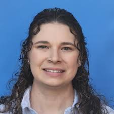 Deanna Wetherell's Instagram, Twitter & Facebook