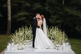 Zola.com has been visited by 10k+ users in the past month 60 Best Hudson Valley Wedding Venues Updated For 2021