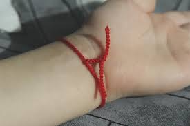 Como Llevar Un Hilo Rojo En Tu Muneca