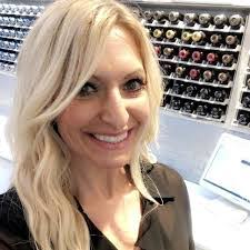 Jo Cagle's Instagram, Twitter & Facebook