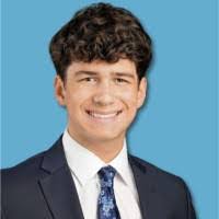 Stephen Piller's Instagram, Twitter & Facebook