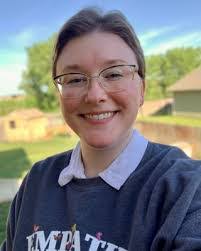 Dayna Baxter's Instagram, Twitter & Facebook