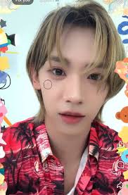 7 out of 9 AHOF members na may mole hehe