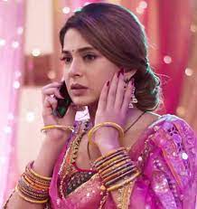 Maybe you would like to learn more about one of these? 15 Best Hairstyles On Sarees For Round Face Girls Styles At Life