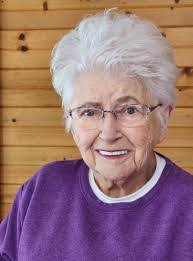 Maryann Farmer's Instagram, Twitter & Facebook