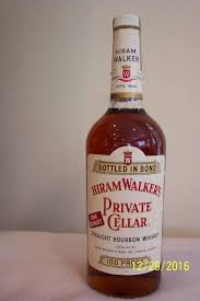 Vintage Hiram Walker S Private Cellar Bourbon In 2020 Bourbon Whisky Bar Bourbon Whiskey