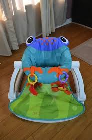 Featured Review Fisher Price S Sit Me Up Floor Seat Video Floor Seating Baby Shower Gifts Baby Car Seats