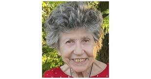 Diana Sorrentino's Instagram, Twitter & Facebook