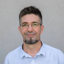 Corie Hansen's Instagram, Twitter & Facebook