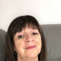 Nicole Bourbeau's Instagram, Twitter & Facebook