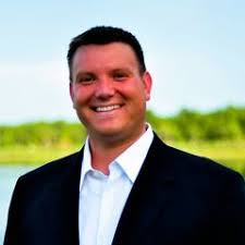 Aaron Sievers's Instagram, Twitter & Facebook