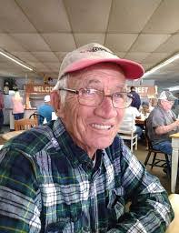 Danny Ashley's Instagram, Twitter & Facebook