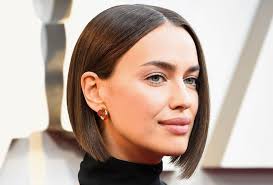 Tra i tagli corti estivi più modaioli e femminili, a conquistare la scena è il micro bob o carré mignon, un caschetto corto . 1001 Idee Per Tagli Capelli Corti Da Copiare Assolutamente