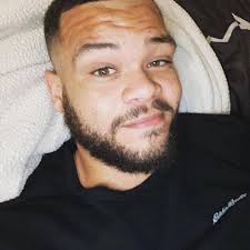 Reese's Oatmeal Cream Pie 😎