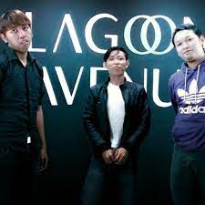 Untuk melihat detail lagu garasi hilang klik salah satu tombol download mp3 yang cocok, kemudian untuk link download garasi hilang ada di halaman berikutnya. Garasi Hilang Mp3 By Sogen Band