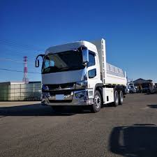 中古トラックのヨシノ自動車