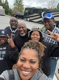 Angela Middleton-Cornish (@angela.cornish) • Instagram photos and videos