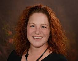 Danielle-Kitzmiller-small-cropped