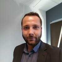 50+ perfiles de «Adamiak»