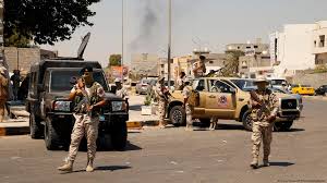 Libya: Militia shootout in Tripoli leaves a dozen dead | News | DW