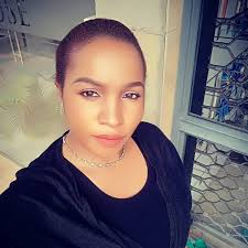 Kuna vile hii mboka inaslap vipoa...