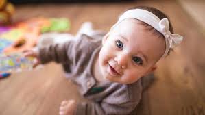 100 Nama Bayi Perempuan dari Bahasa Inggris, Terkesan Anggun dan Modern